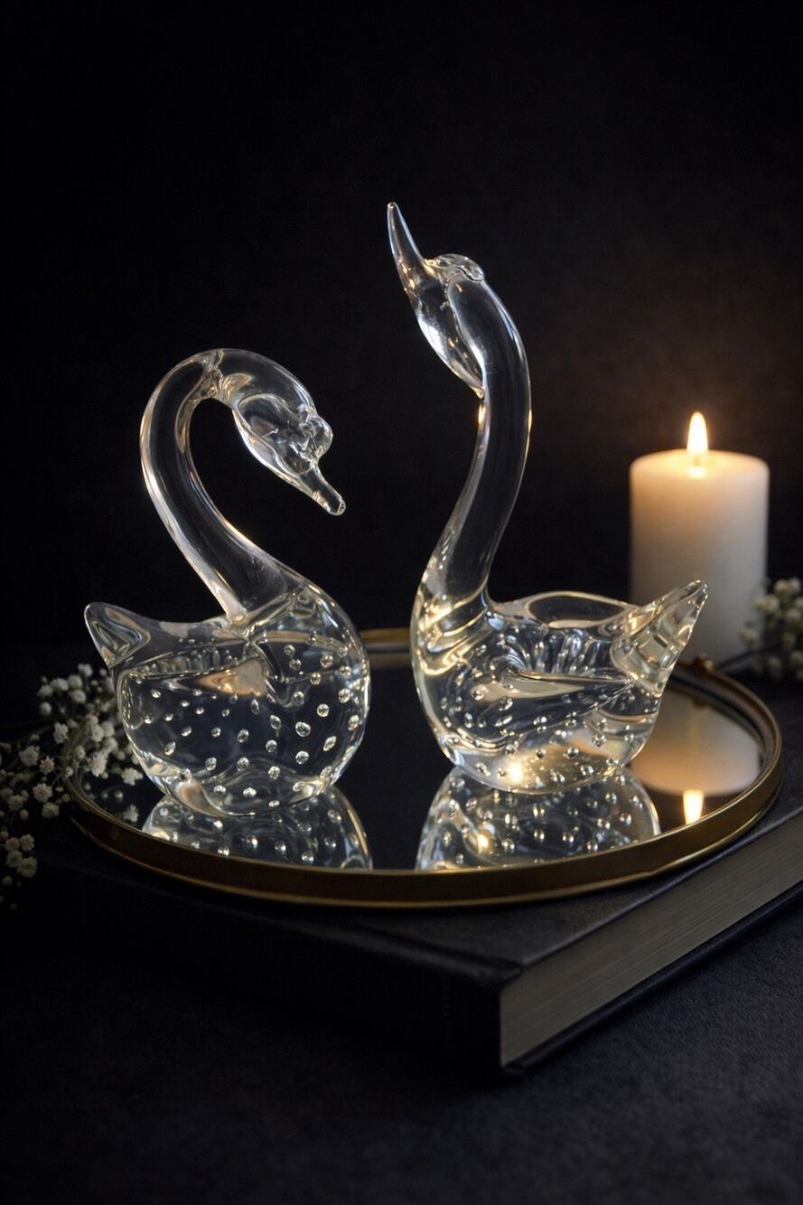 Vintage Hand Blown Art Glass Swan Figurines Pair Bullicante Clear Glass